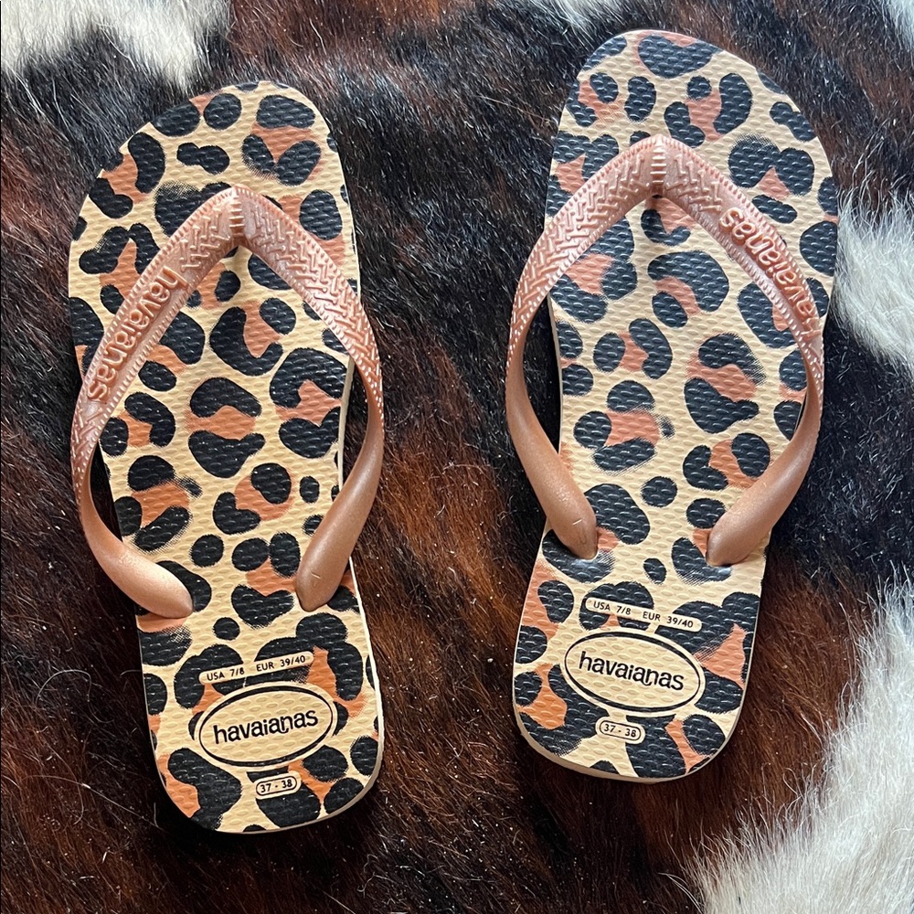 Havaianas  leopard print - Tan and Black Size 7/8